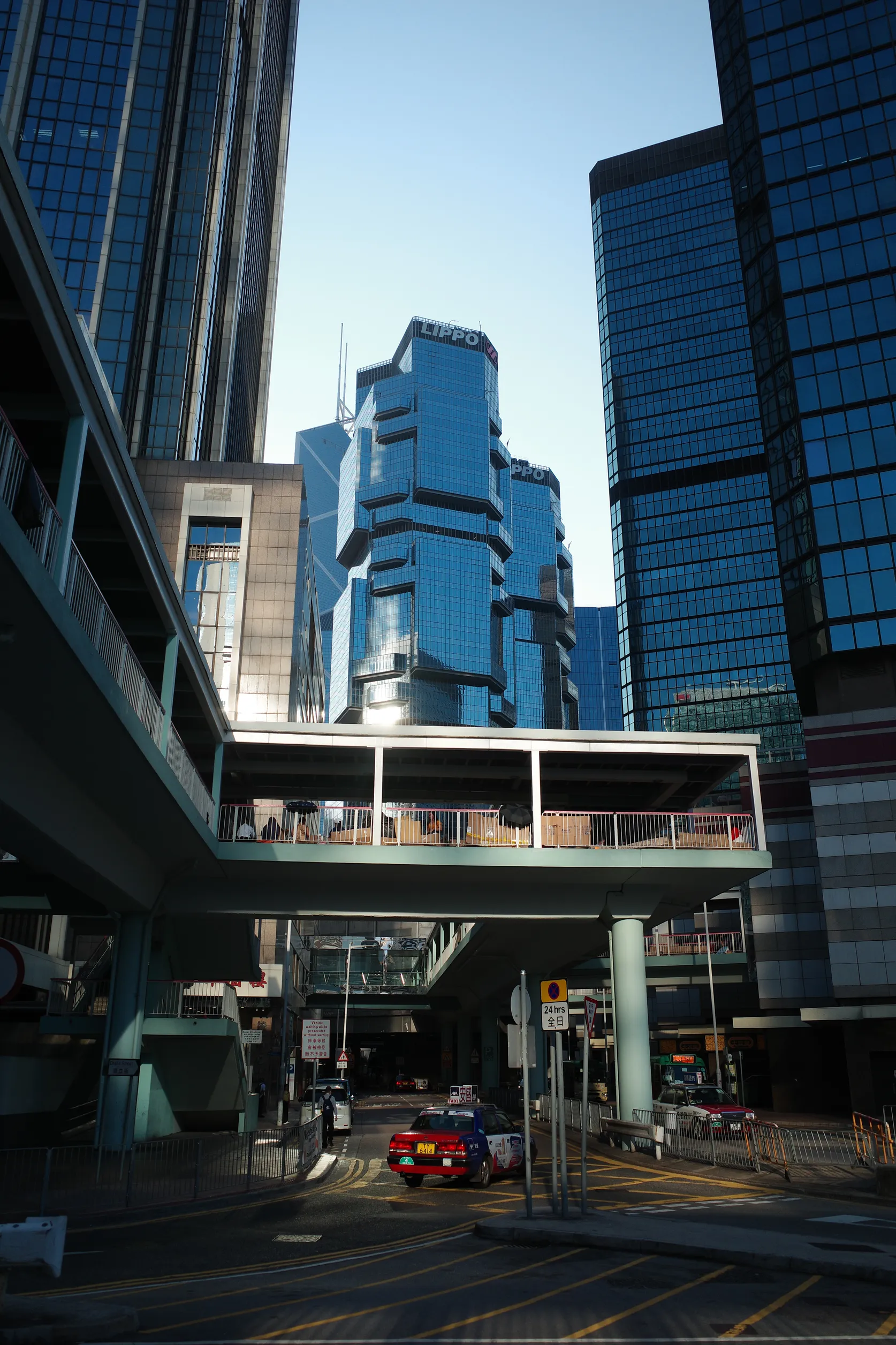香港